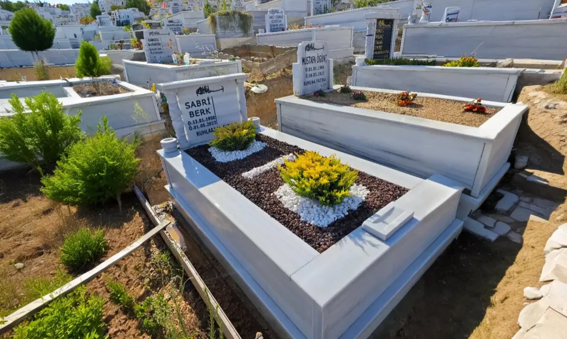 Tek Kişilik Mezar Bakımı